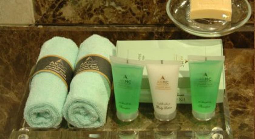 Al Shohada By Palm Rich Makkah Hotell Mekka Eksteriør bilde A set of toiletries